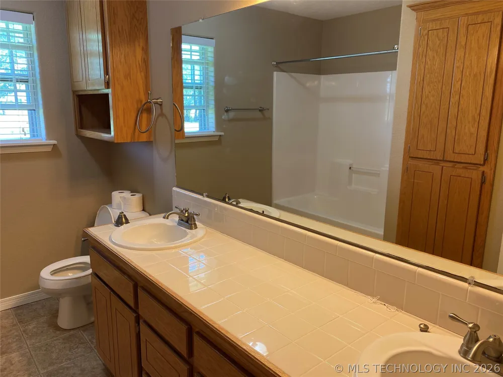 22774 County Road 3470 Roff, OK 74865