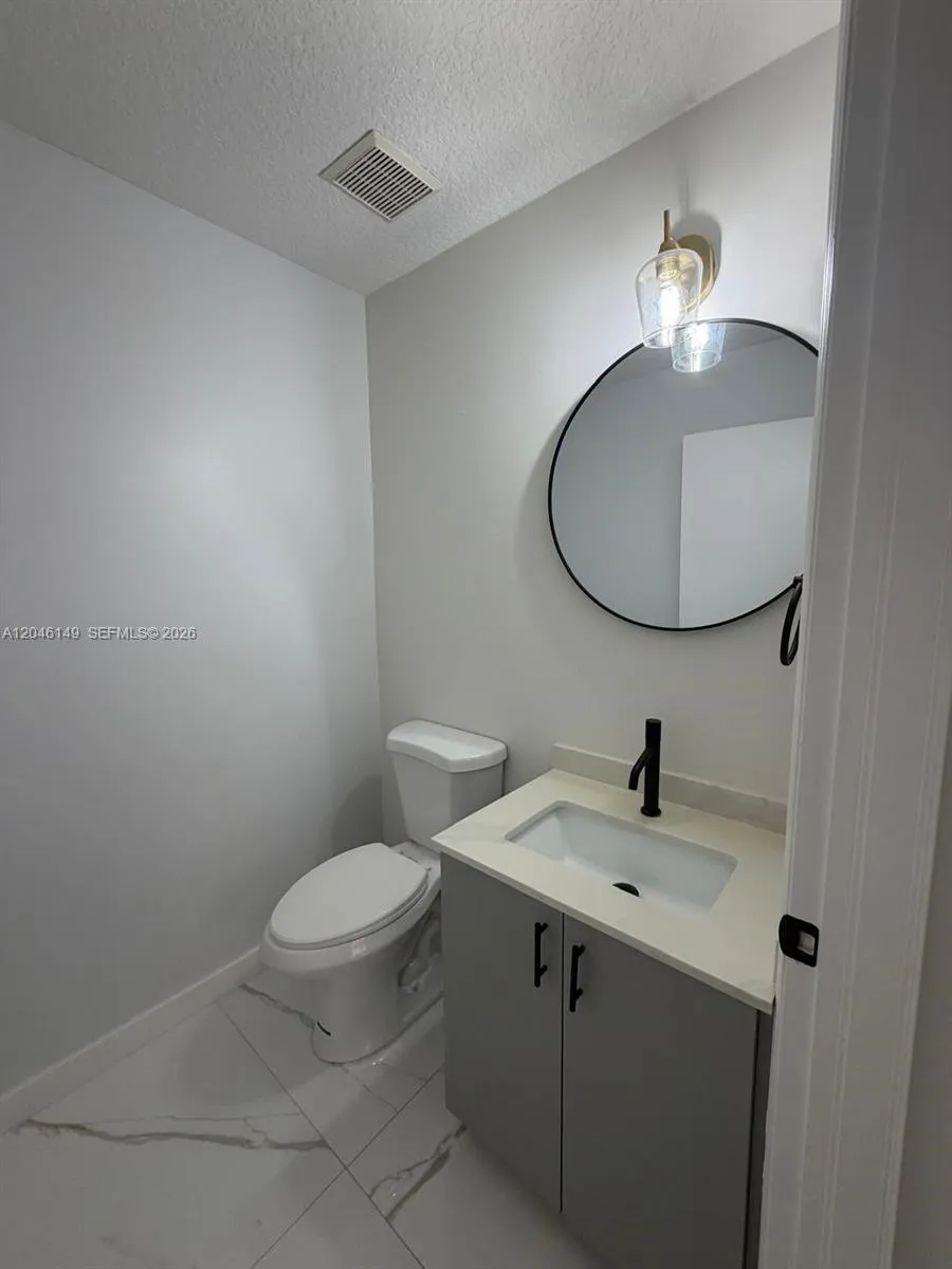 2201 Clipper Pl #5405 Dania Beach, FL 33312