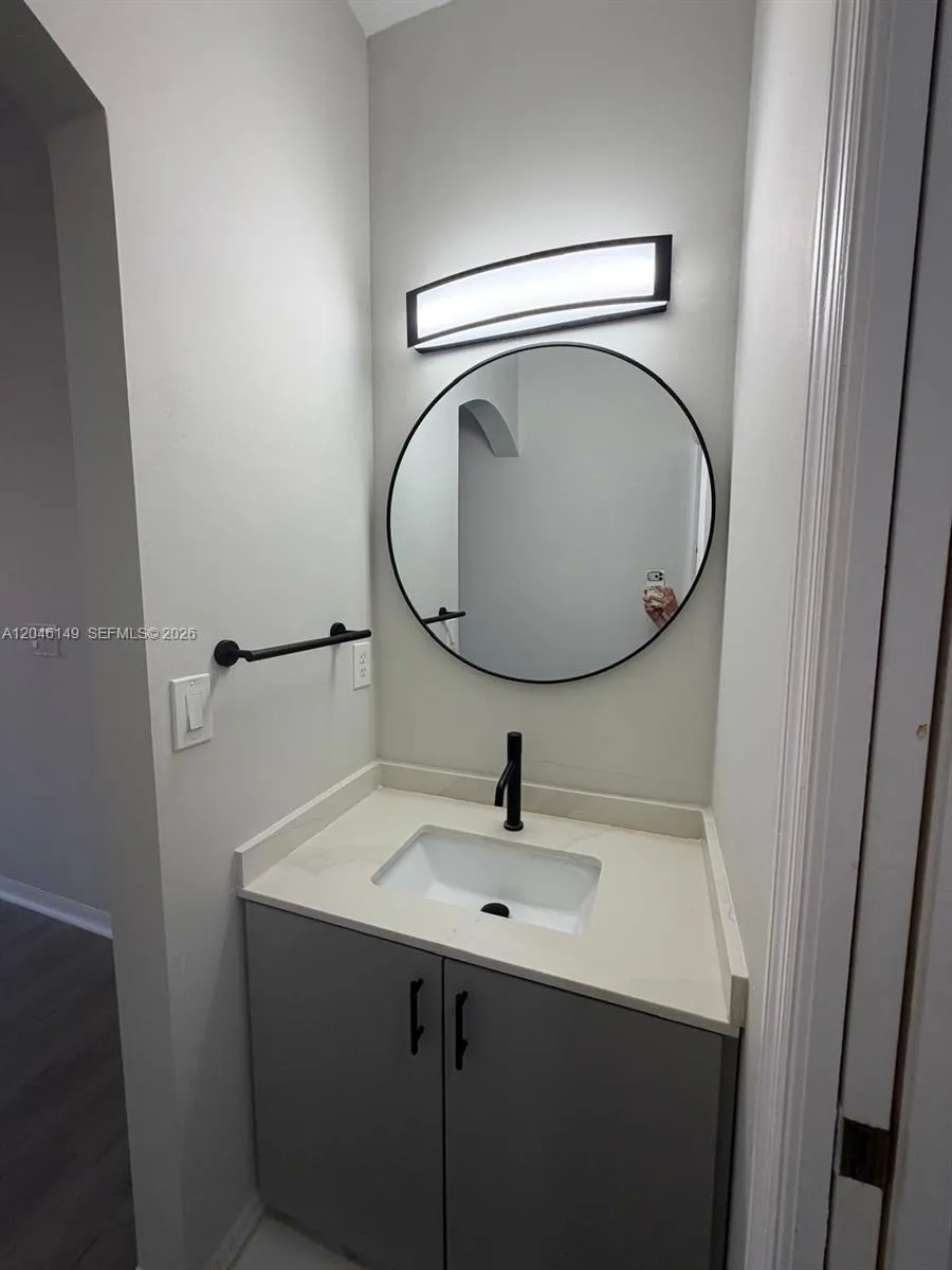 2201 Clipper Pl #5405 Dania Beach, FL 33312