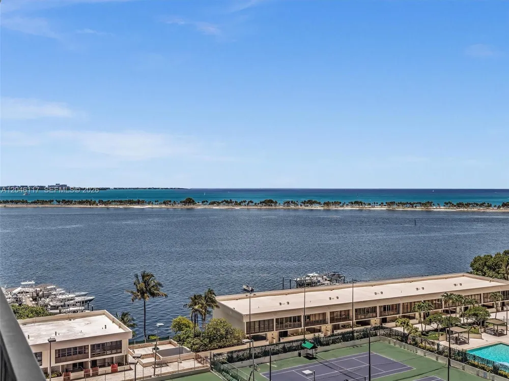 1901 Brickell Ave #B1203 Miami, FL 33129