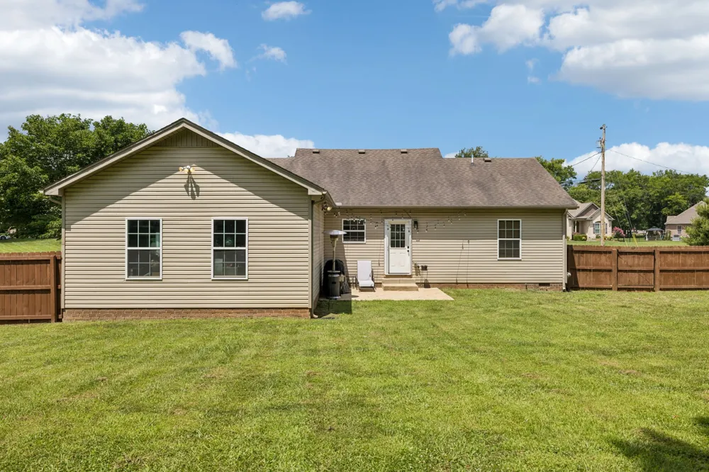 4495 Angela Way Chapel Hill, TN 37034