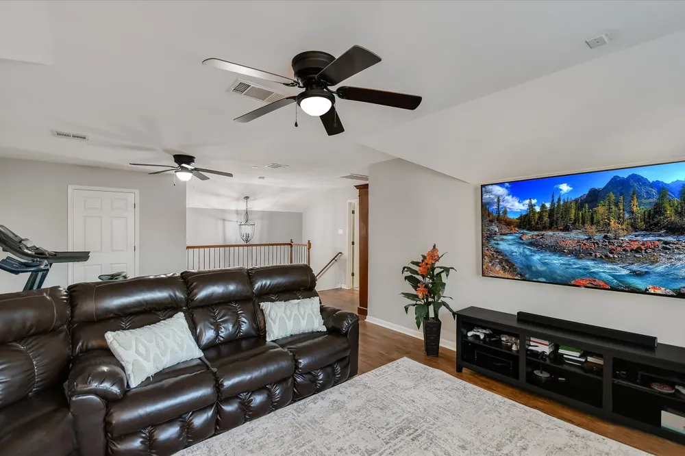 300 Wesley Ridge Drive Spicewood, TX 78669
