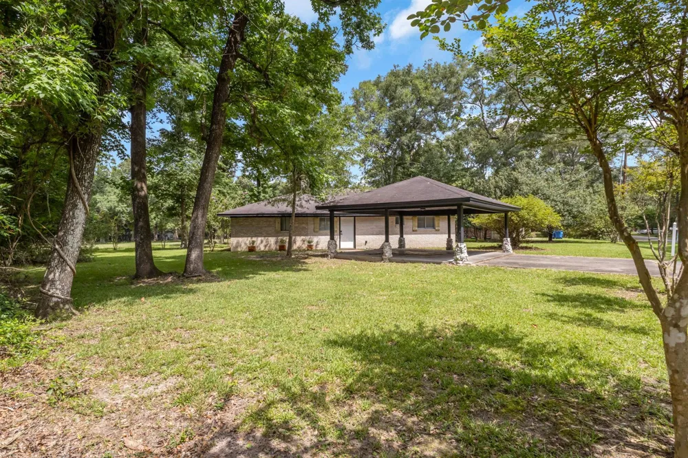 917 Huckleberry Lane Warren, TX 77664