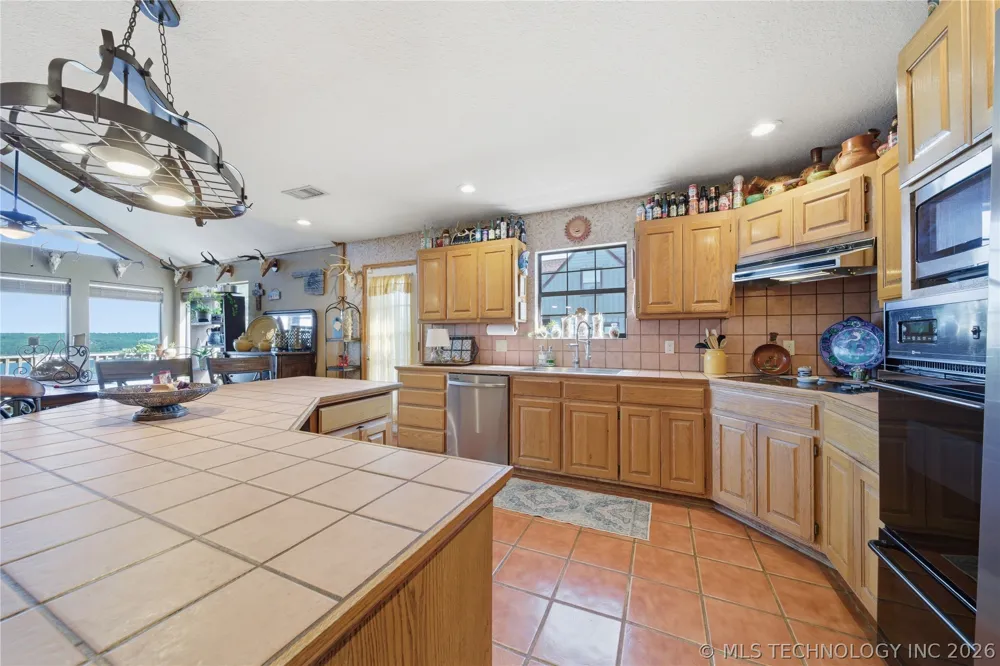 13198 Wells Drive Sperry, OK 74073