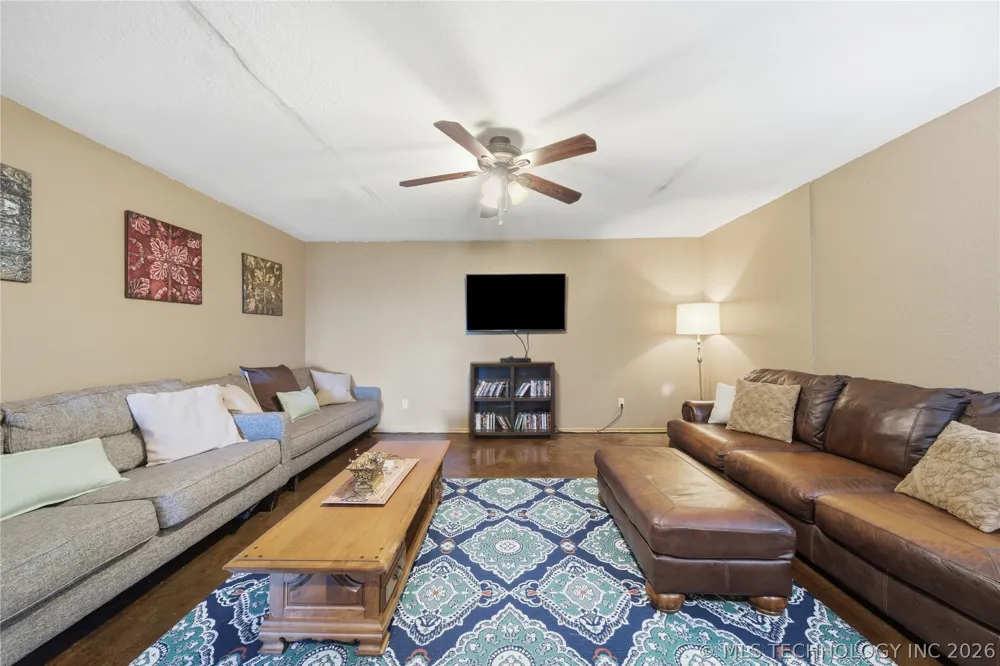 13198 Wells Drive Sperry, OK 74073