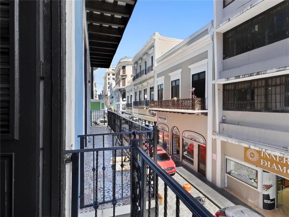 252 CALLE FORTALEZA #252 San Juan, PR 00901