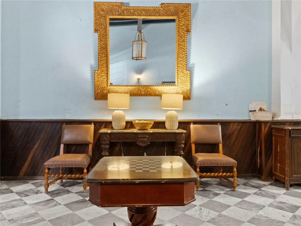 252 CALLE FORTALEZA #252 San Juan, PR 00901
