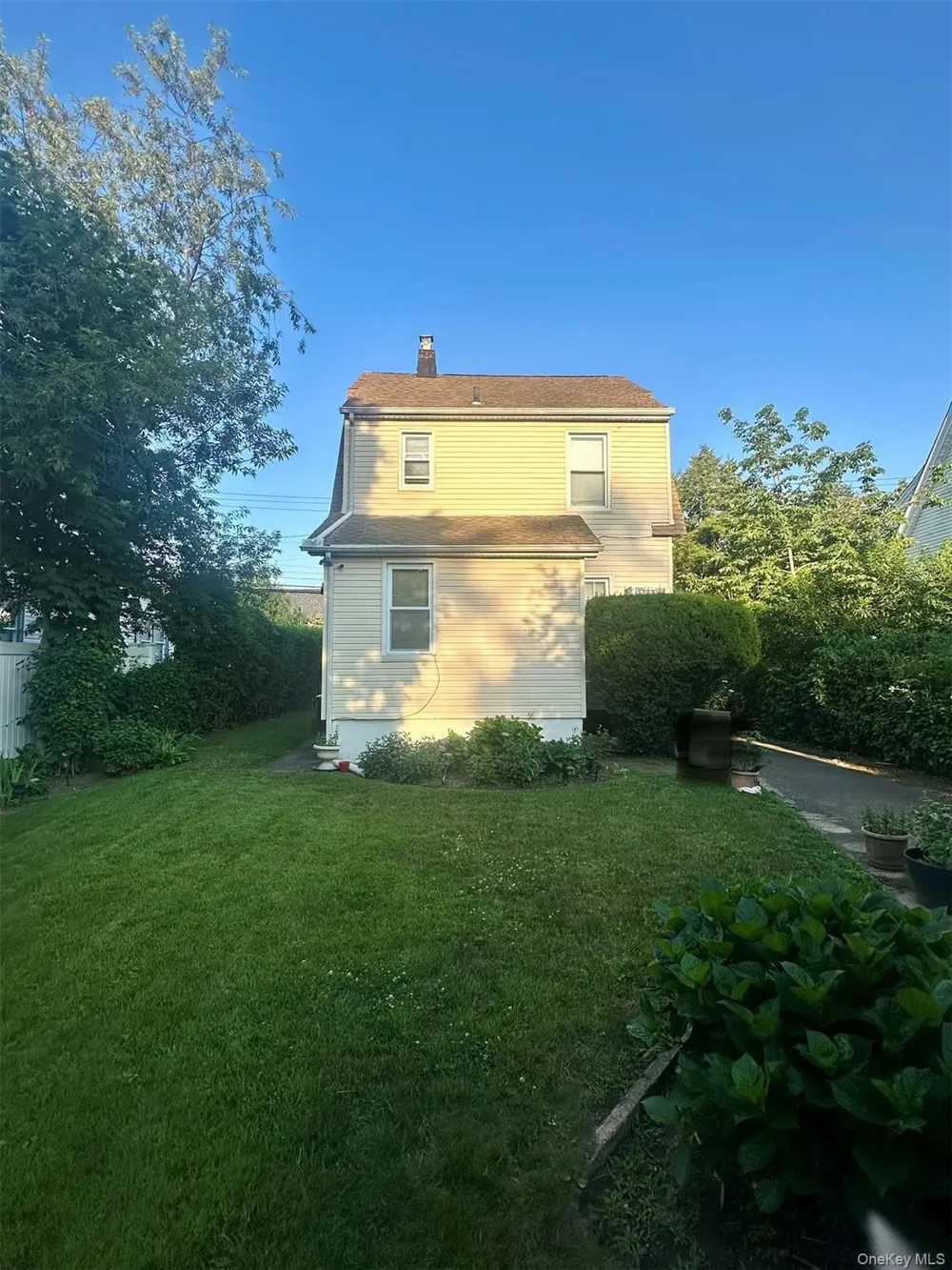 10048 222nd Street Queens Village, NY 11429