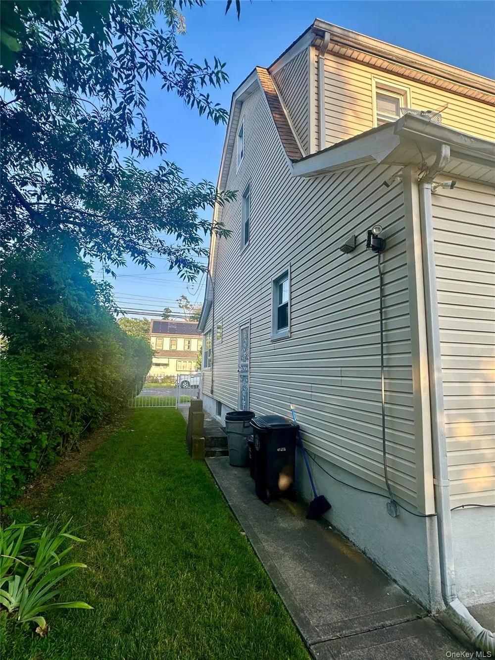 10048 222nd Street Queens Village, NY 11429