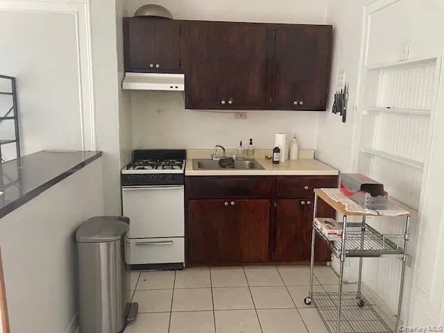 225 Bennett Avenue #60 New York (Manhattan), NY 10040