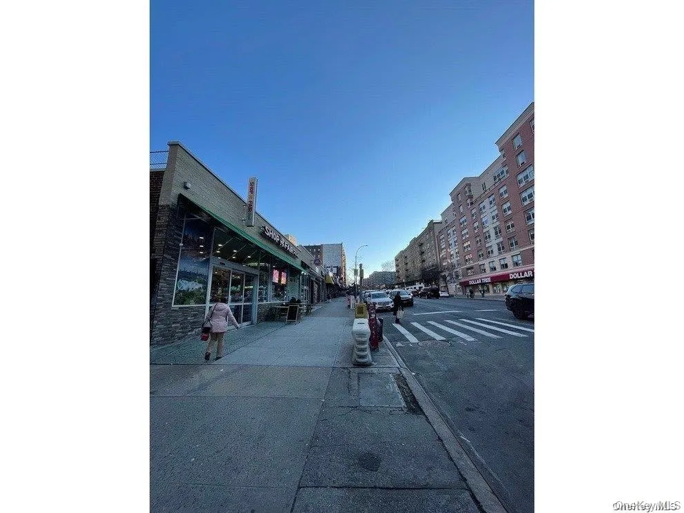 225 Bennett Avenue #60 New York (Manhattan), NY 10040