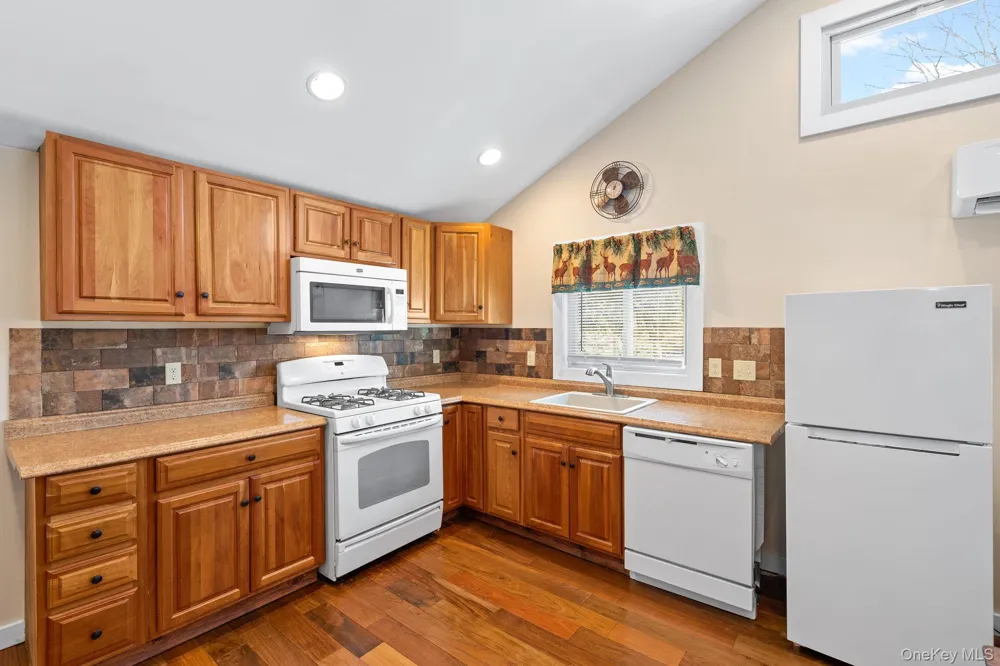 640 Debruce Road Livingston Manor, NY 12758