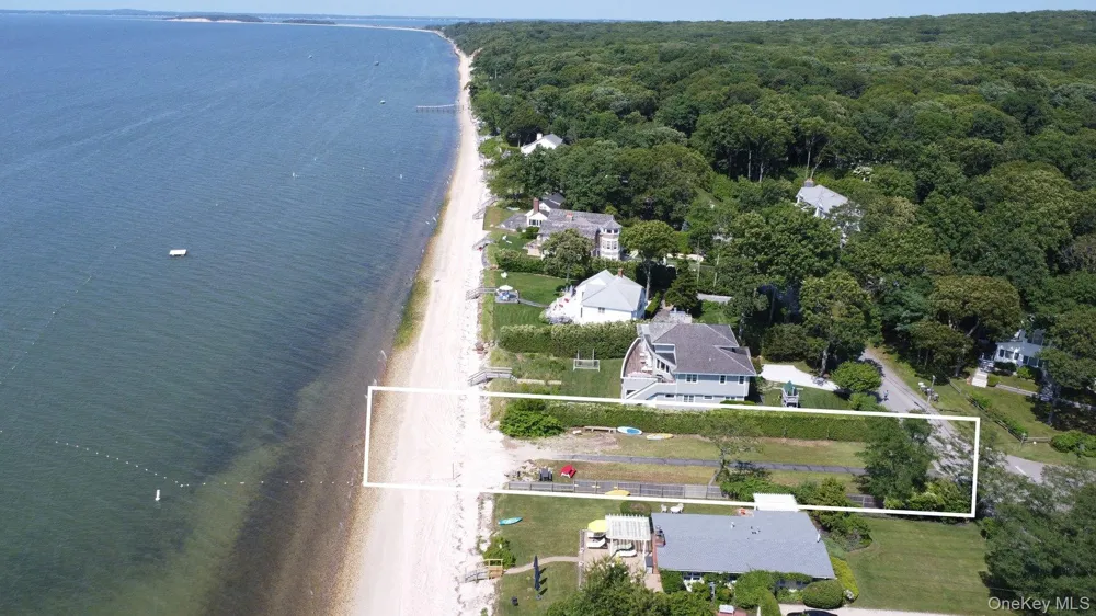 18 Bay View Road Southampton, NY 11968
