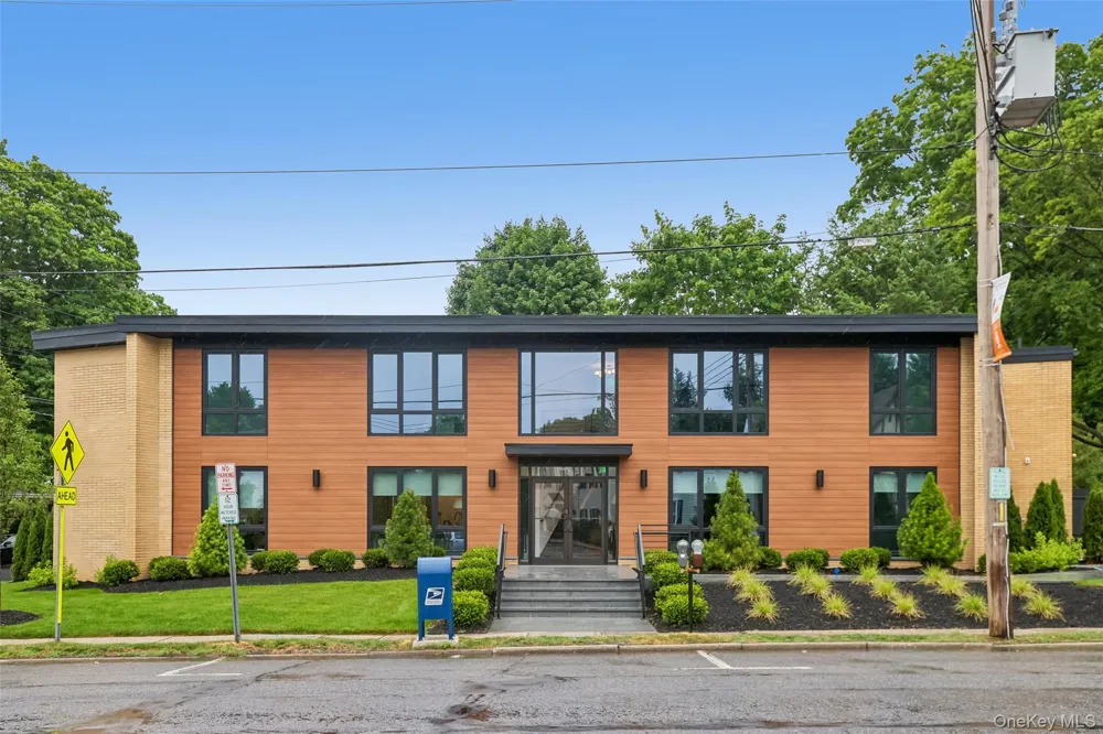 325 Manville Road #102 Pleasantville, NY 10570