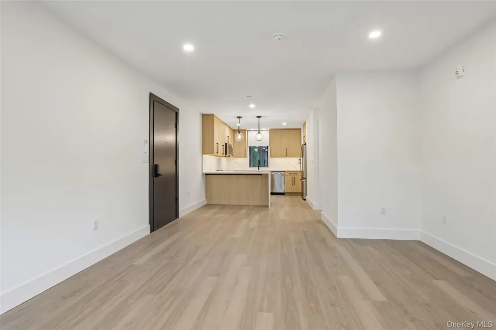 325 Manville Road #102 Pleasantville, NY 10570