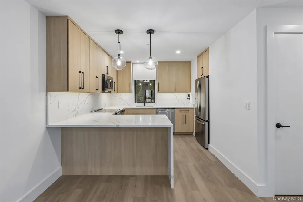 325 Manville Road #102 Pleasantville, NY 10570