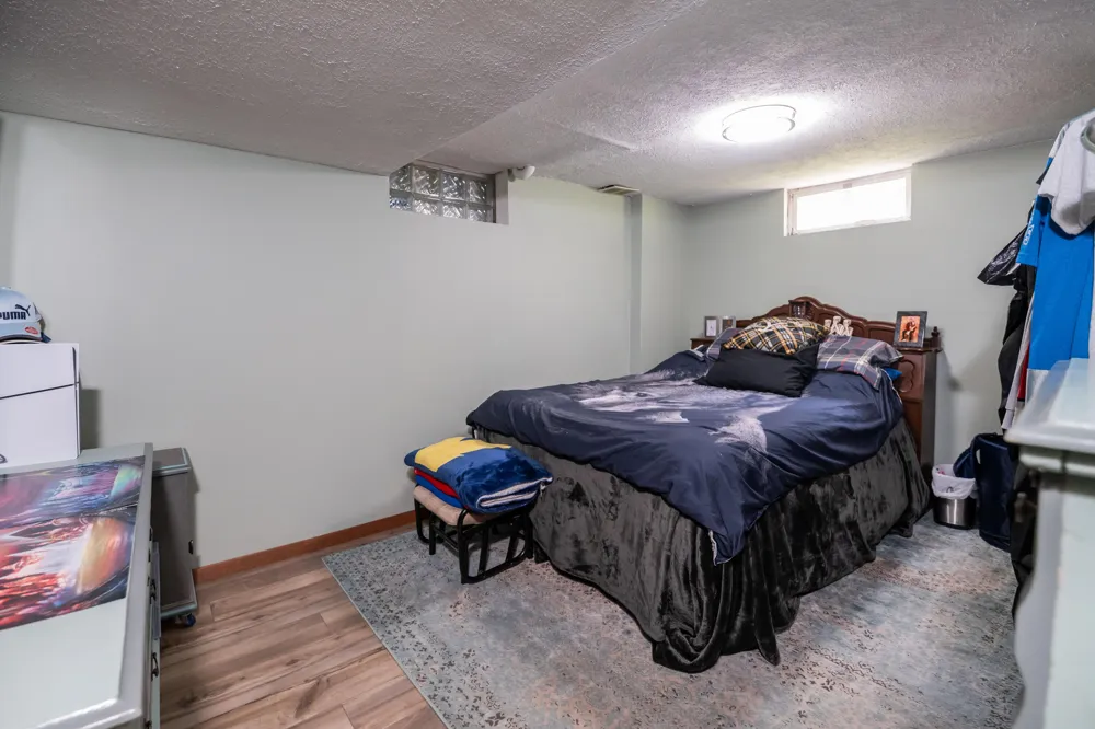989 McCabe Avenue NE Ada Township, MI 49301