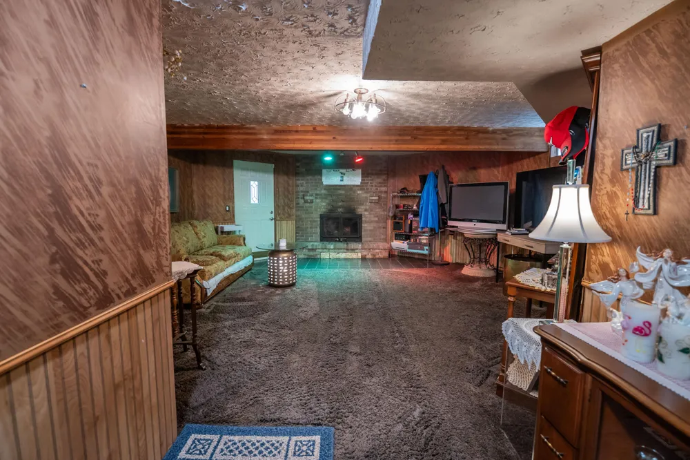 989 McCabe Avenue NE Ada Township, MI 49301