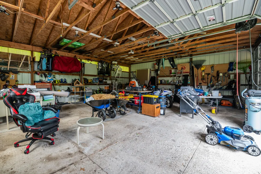 989 McCabe Avenue NE Ada Township, MI 49301