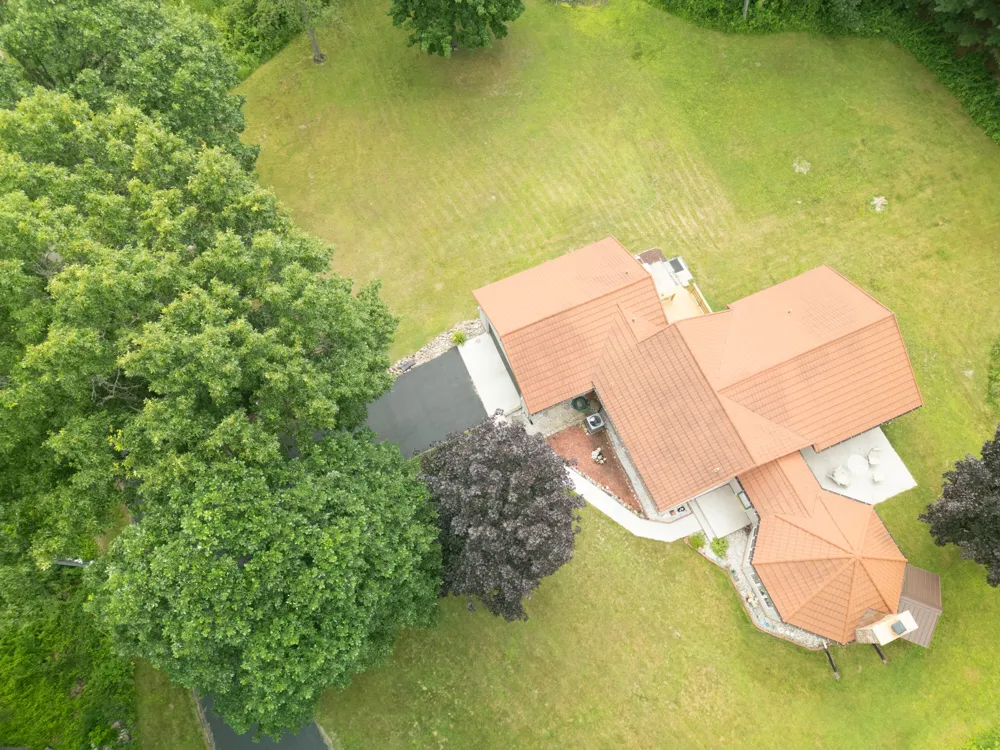 989 McCabe Avenue NE Ada Township, MI 49301
