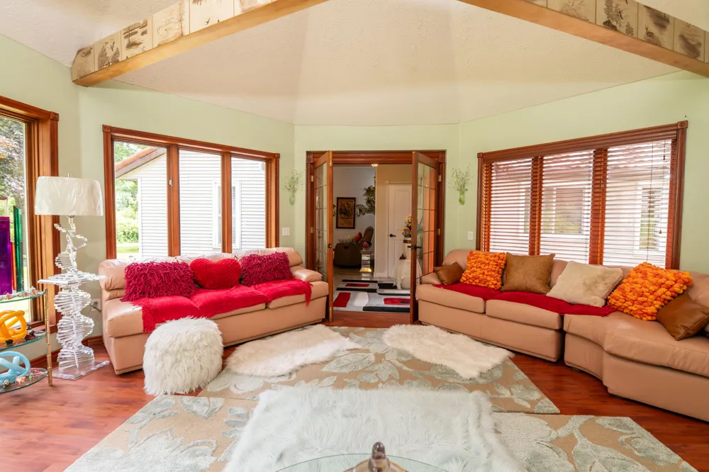 989 McCabe Avenue NE Ada Township, MI 49301