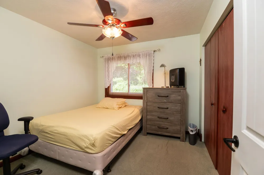 989 McCabe Avenue NE Ada Township, MI 49301