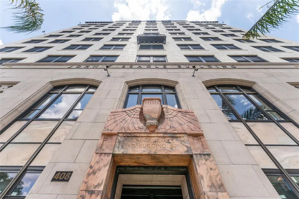 408 W UNIVERSITY AVENUE #7B Gainesville, FL 32601