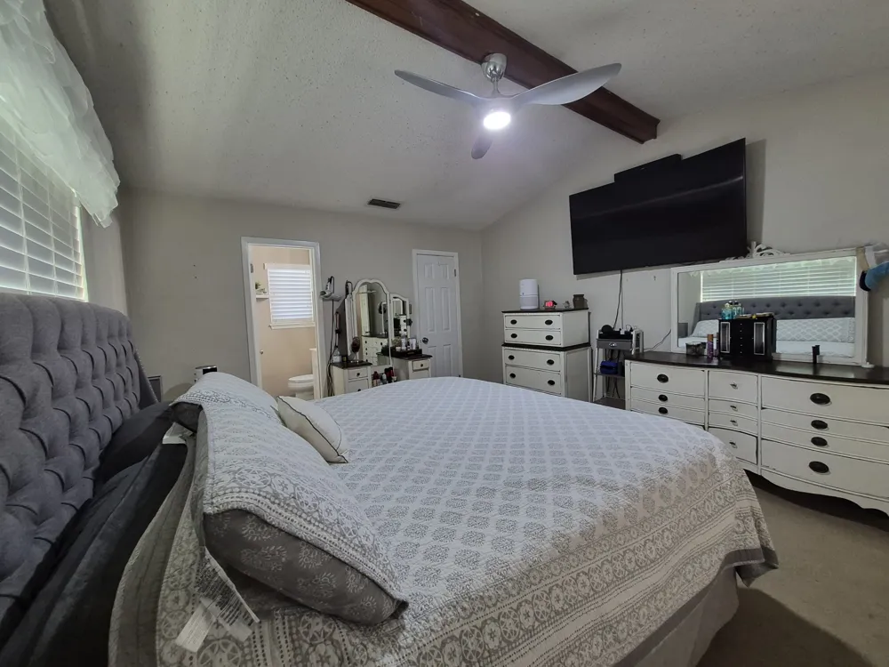 405 W Lindenwood Lane Hewitt, TX 76643