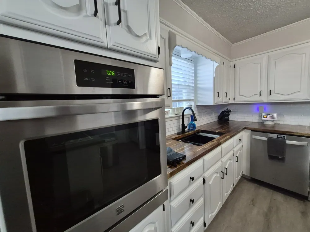 405 W Lindenwood Lane Hewitt, TX 76643