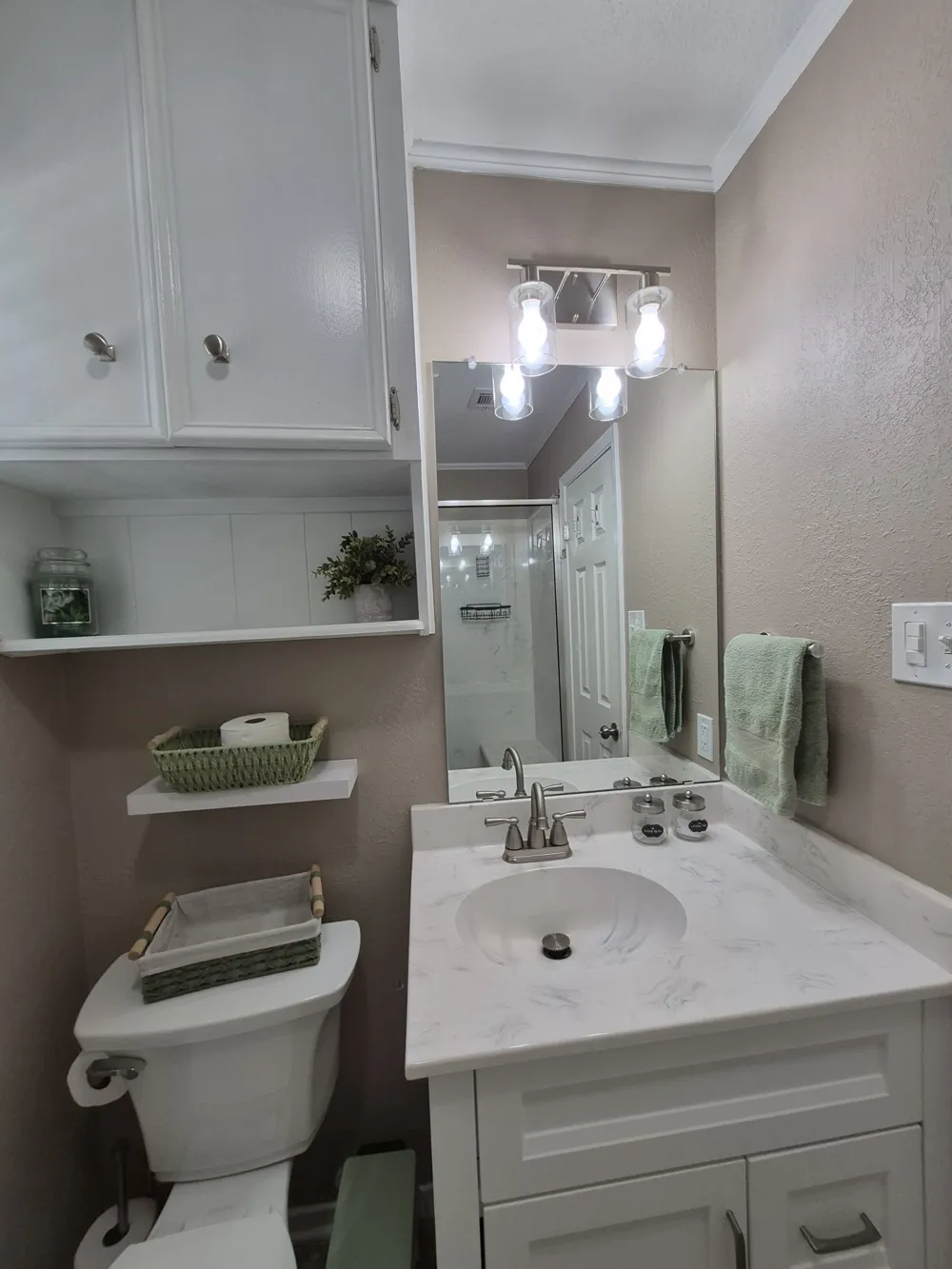 405 W Lindenwood Lane Hewitt, TX 76643