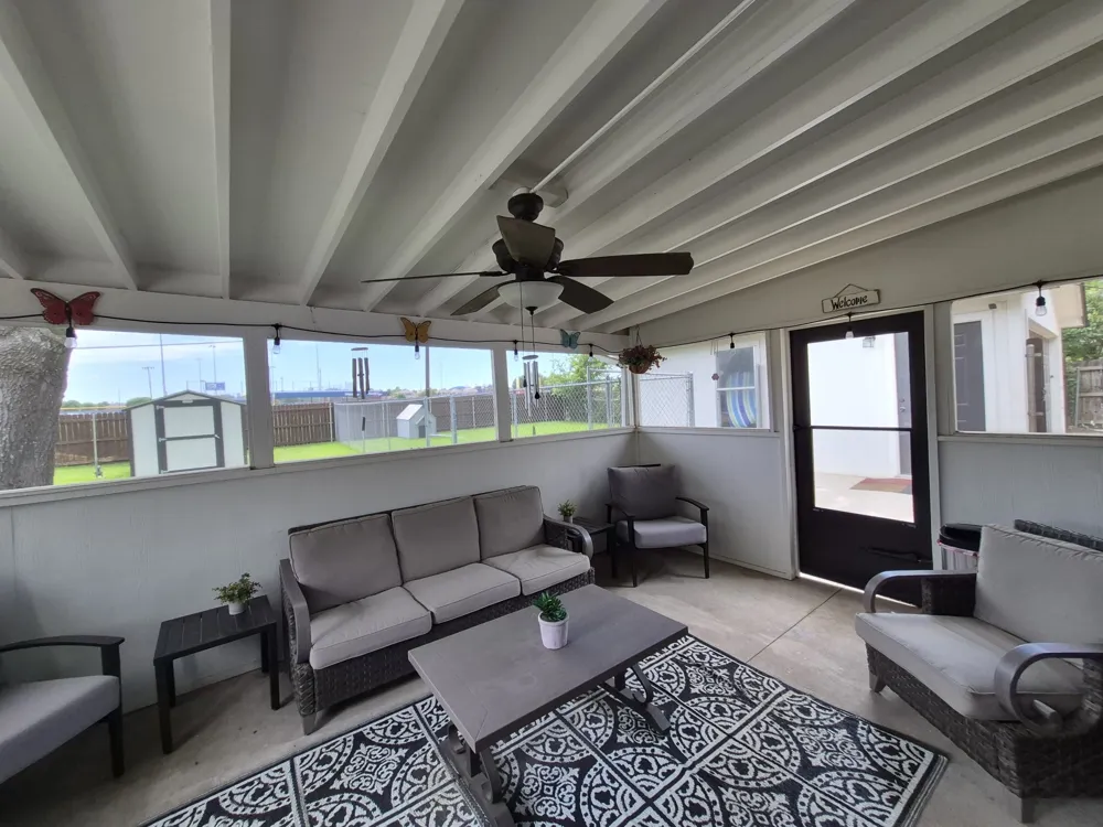 405 W Lindenwood Lane Hewitt, TX 76643