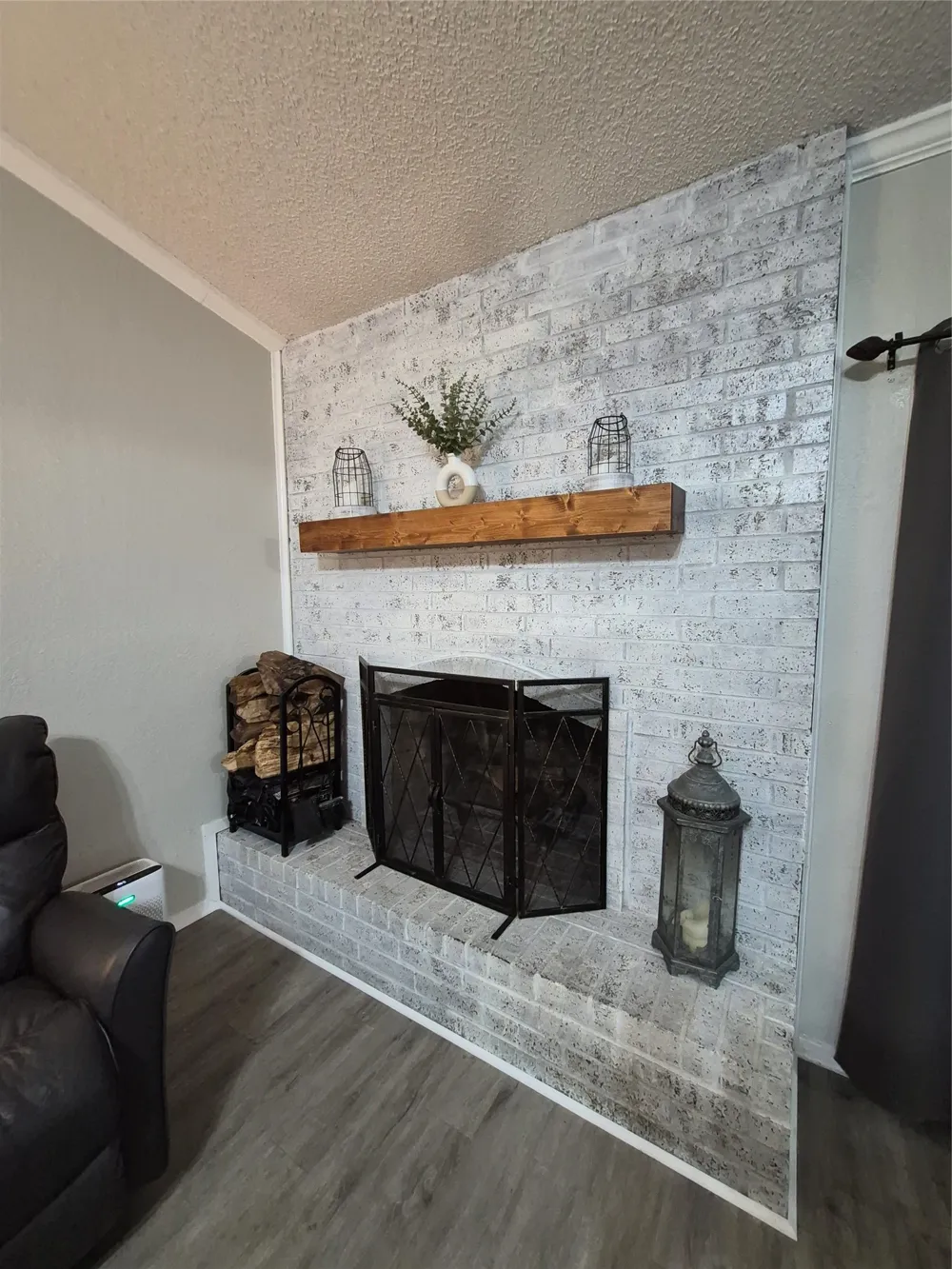 405 W Lindenwood Lane Hewitt, TX 76643
