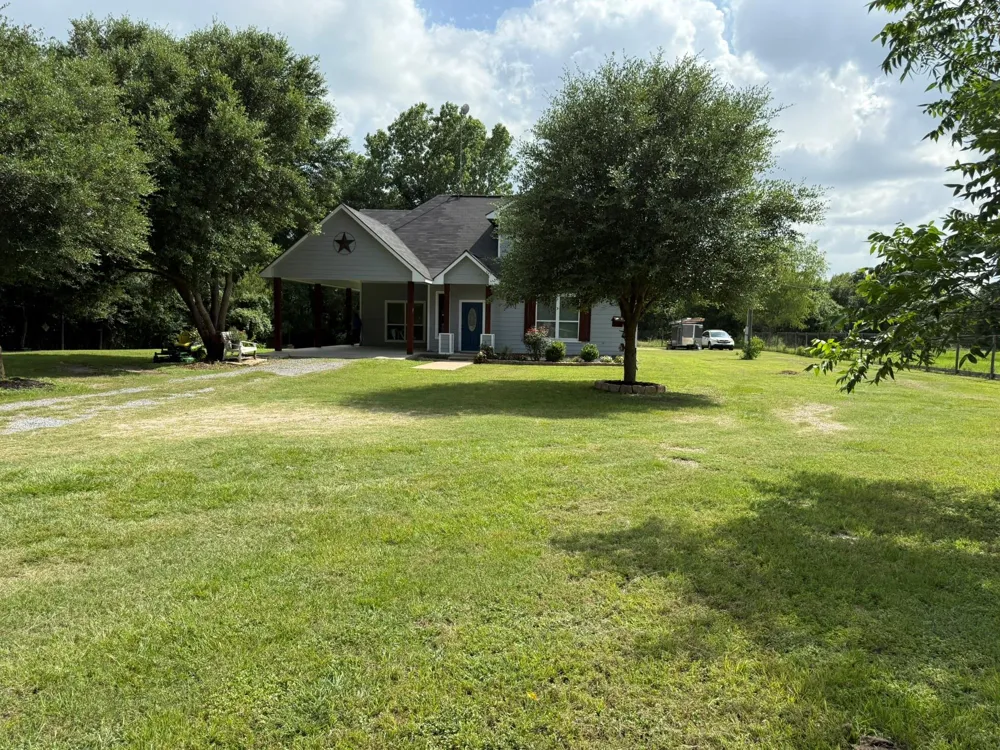 8380 Shady Lane Bryan, TX 77808