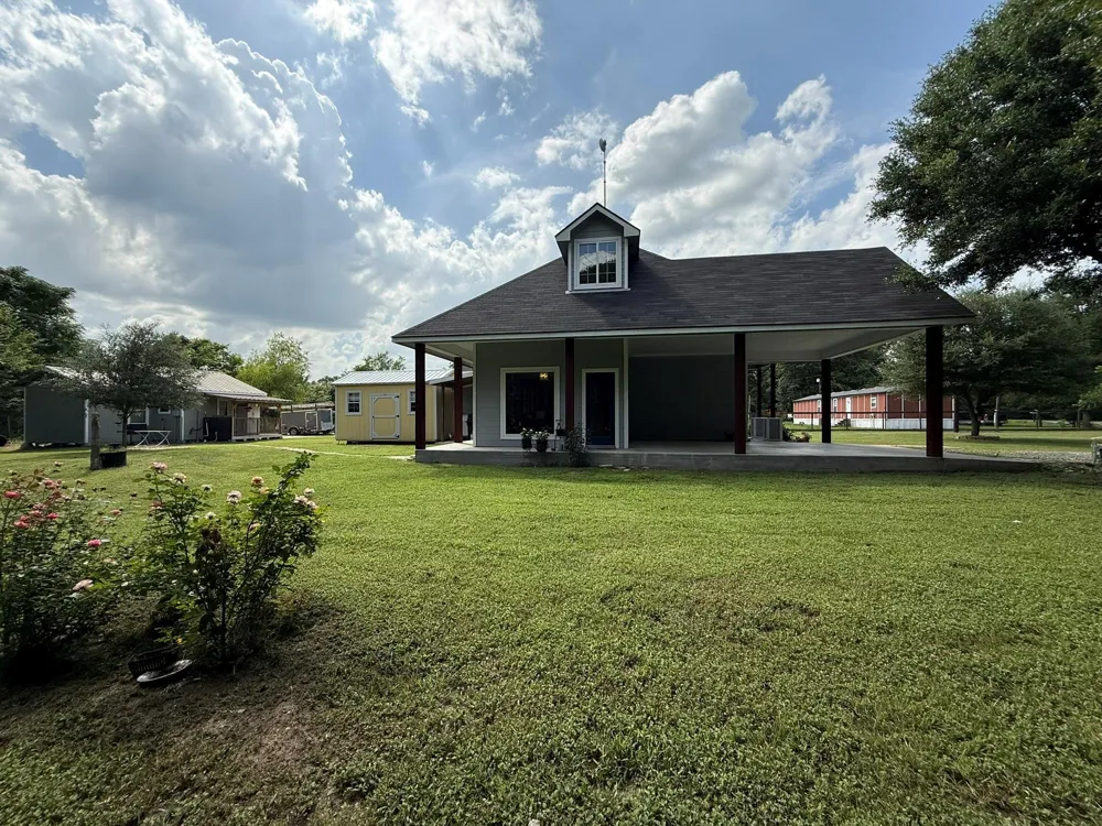 8380 Shady Lane Bryan, TX 77808
