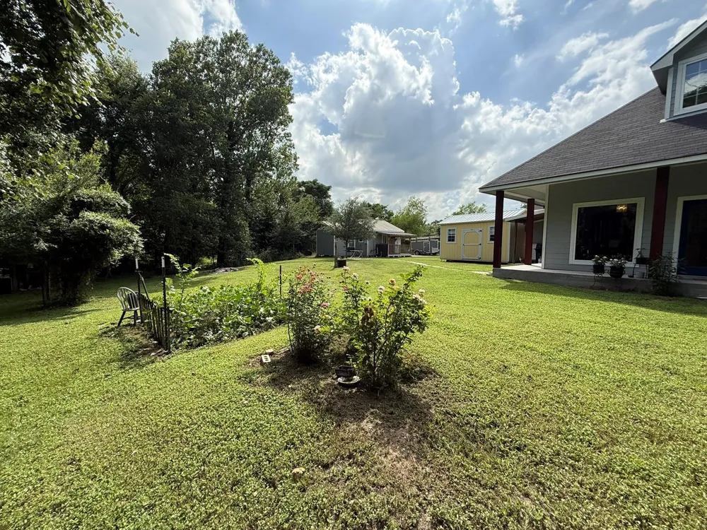 8380 Shady Lane Bryan, TX 77808