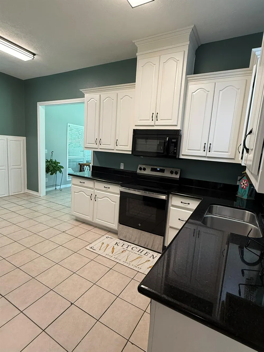 8380 Shady Lane Bryan, TX 77808