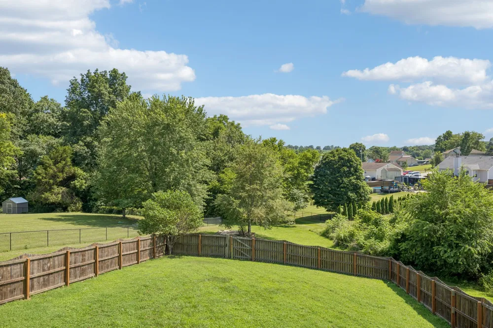 1007 Copper Kettle Cir Pleasant View, TN 37146