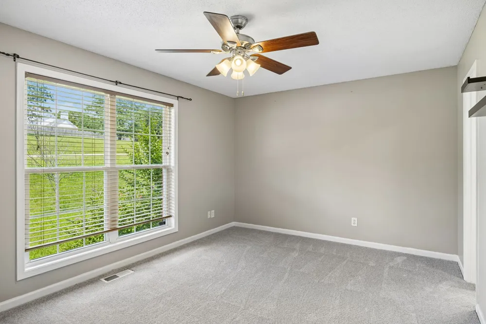 1007 Copper Kettle Cir Pleasant View, TN 37146