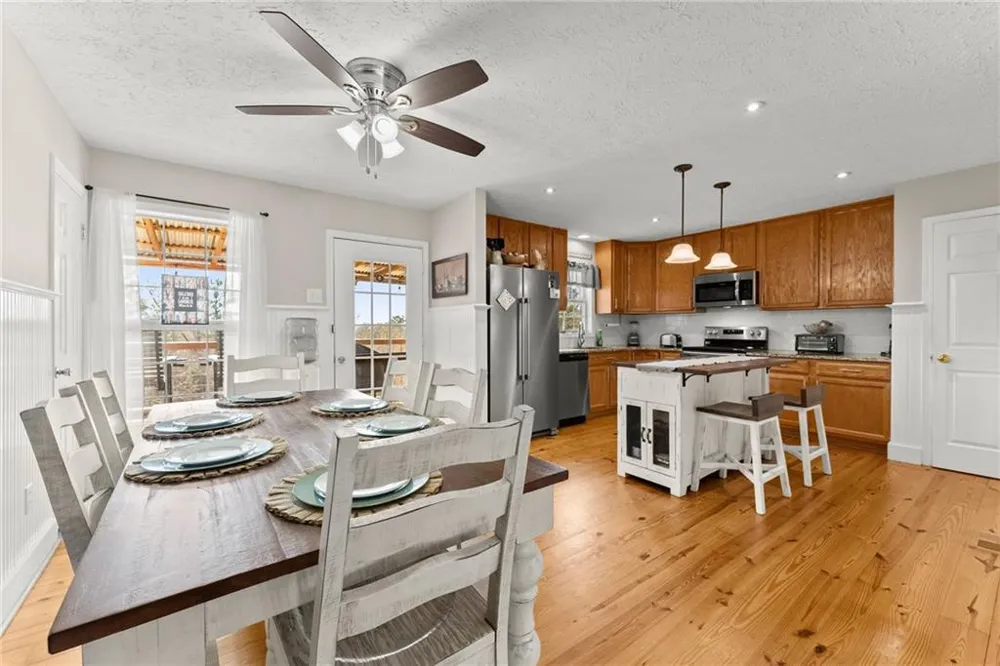 4264 Highway 105 Baldwin, GA 30511