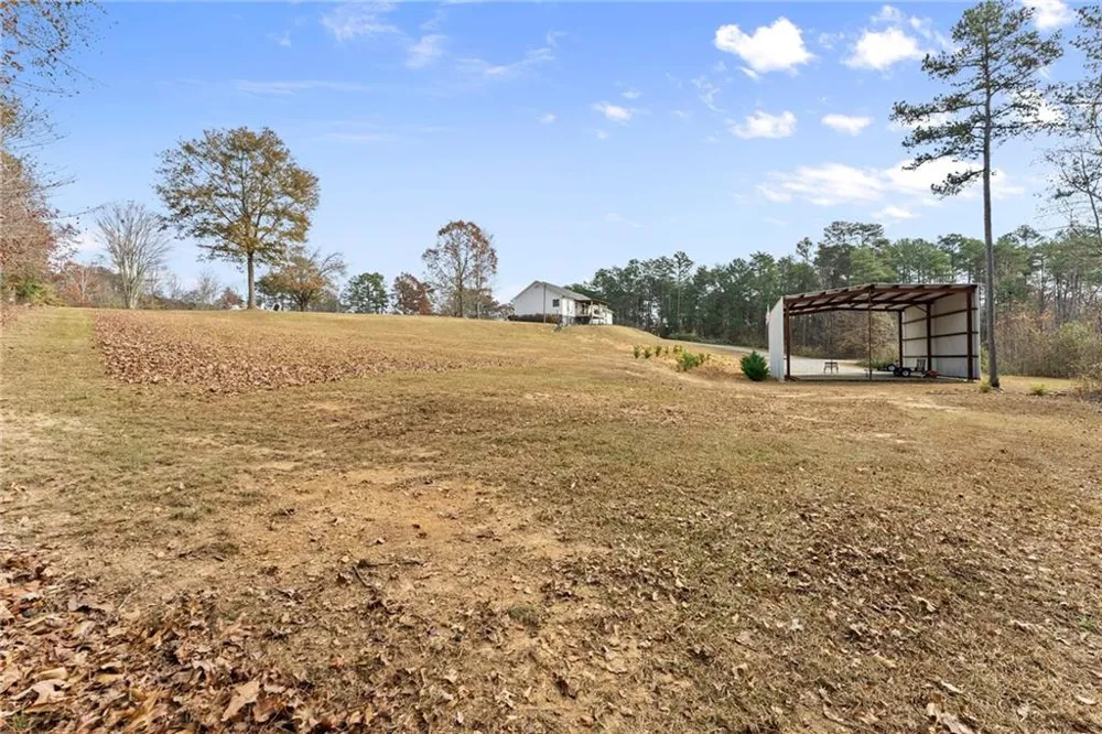 4264 Highway 105 Baldwin, GA 30511