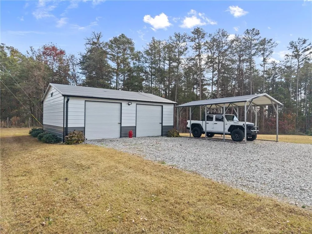 4264 Highway 105 Baldwin, GA 30511