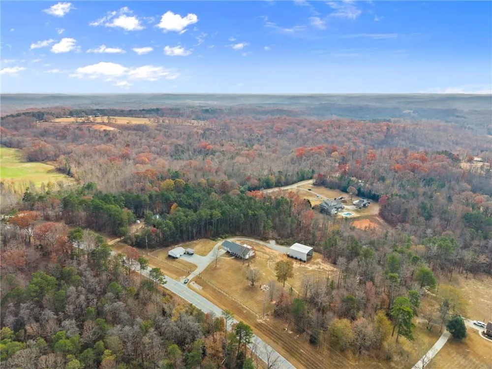 4264 Highway 105 Baldwin, GA 30511