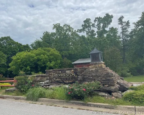 3644 Cliff Drive