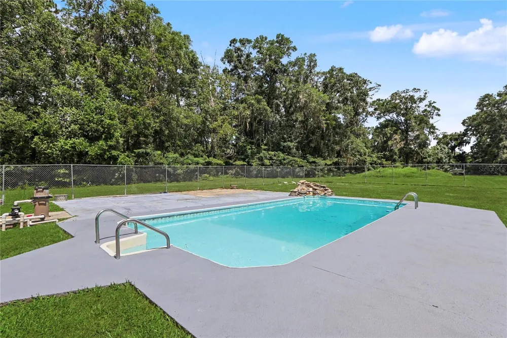 2809 NE 49TH STREET ocala, FL 34479