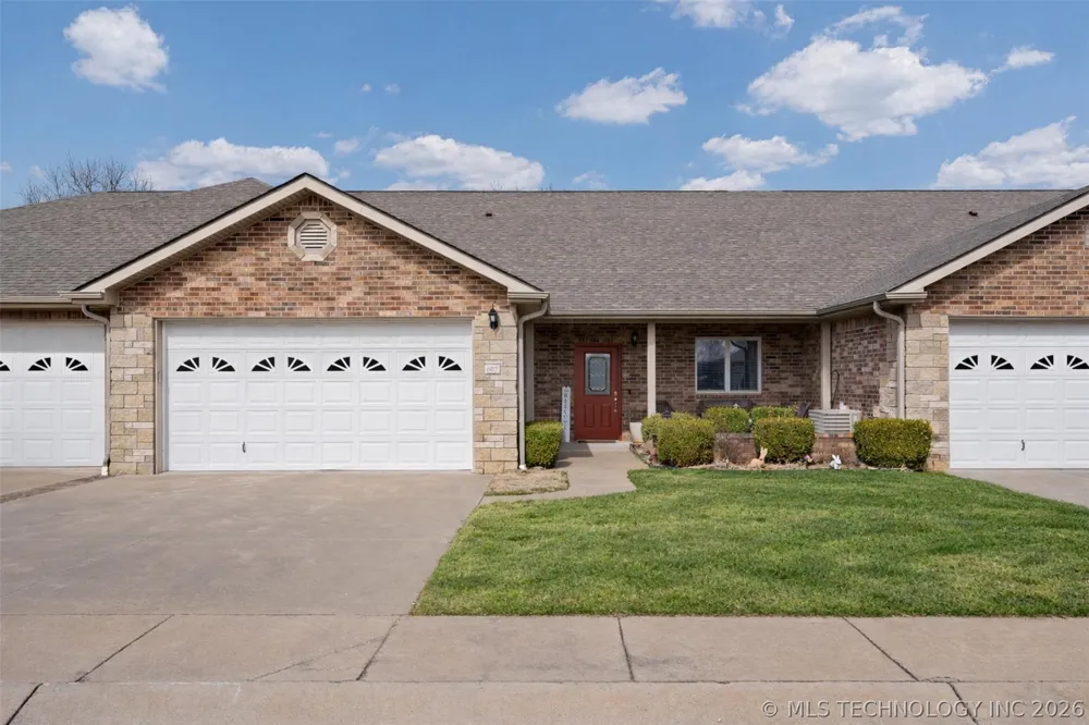 607 St Andrews Circle Grove, OK 74344