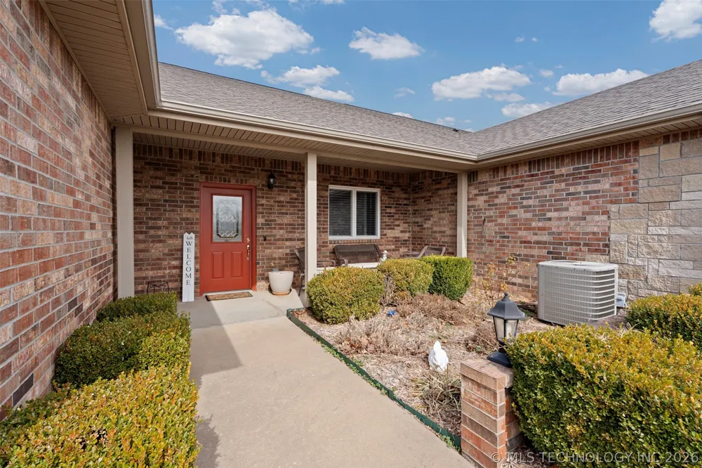607 St Andrews Circle Grove, OK 74344