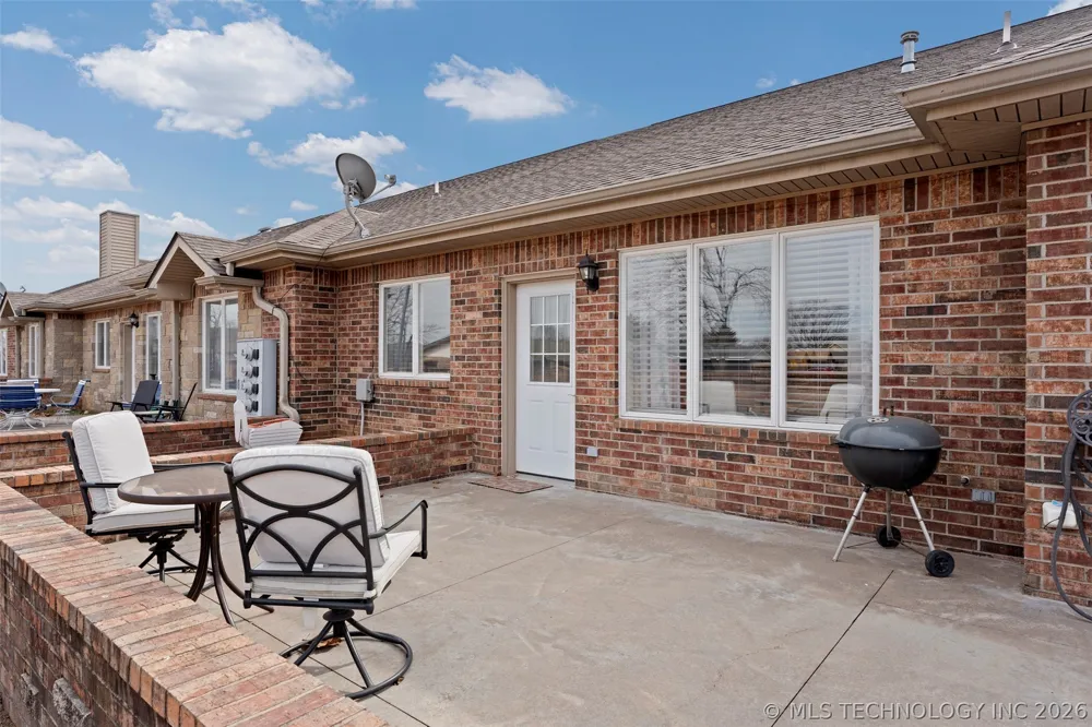 607 St Andrews Circle Grove, OK 74344