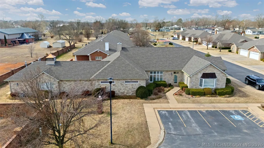 607 St Andrews Circle Grove, OK 74344