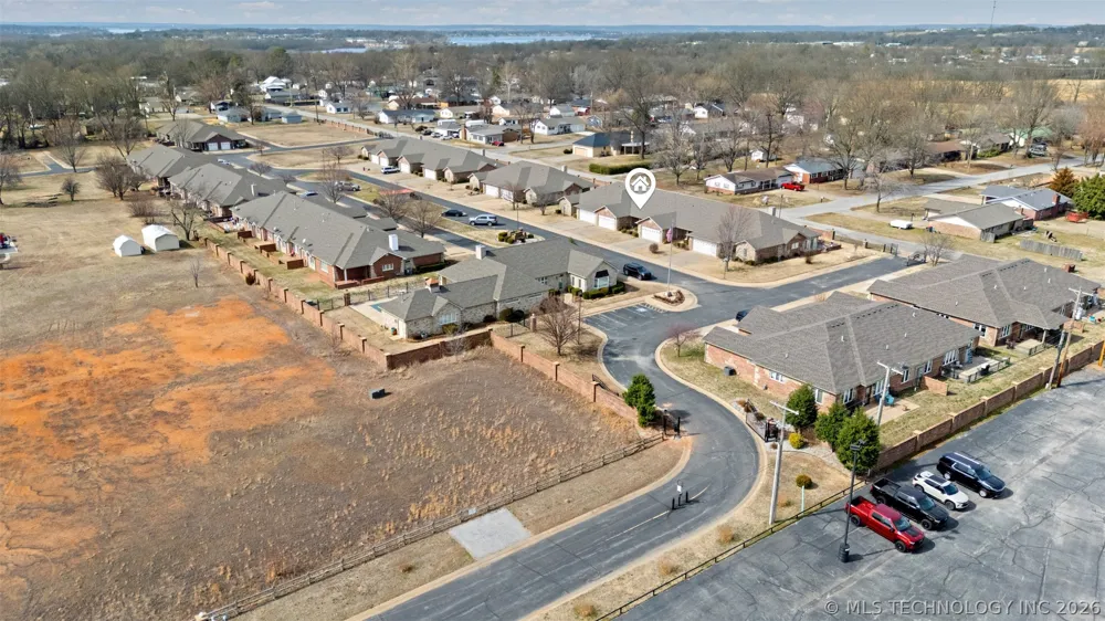 607 St Andrews Circle Grove, OK 74344