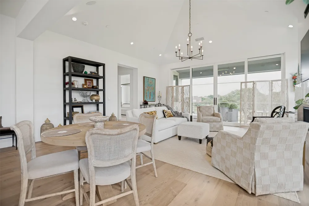 320 O Connor Ridge Boulevard #21 Irving, TX 75038